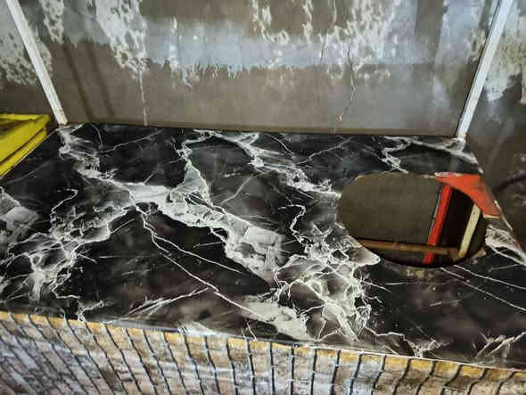 متاح ميز لبلبي كامل فتحه مال جدر س ع ر ٦٠ 
‏‪***********‬‏
