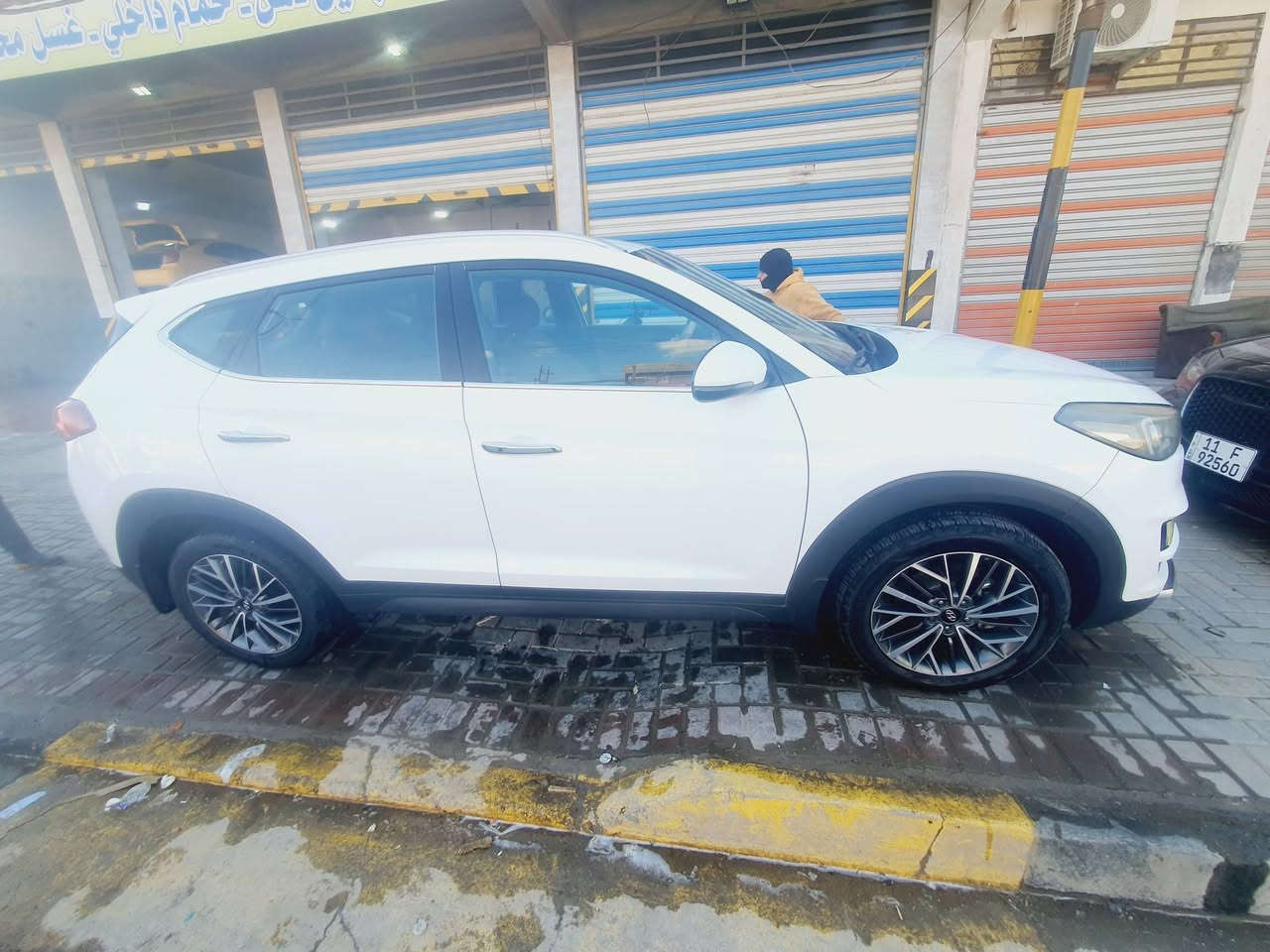 توسان خليجي الكاصد موديل 19 باسمي مكفوله بيه كارت بارد كد اربع اصابع ماشيه 119 التواصل ع الرقم ***********
