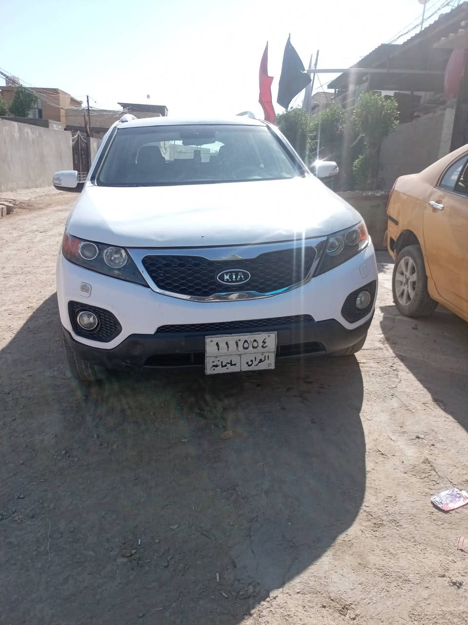 سلام عليكم من  رخست مدير الگروب المحترم سياره سورنتو موديل ١٢ سياره متجيه صفحت سايق سياره جاهزه مابي كل نقص تبريد ويه سويج ترايك وين مايعجبك تحويل ثاني يوم سنويه مامنتهي السعر 100 ورقه بي مجال للطيبين لل استفسار أكثر اتصل على رقم تليفون ***********
