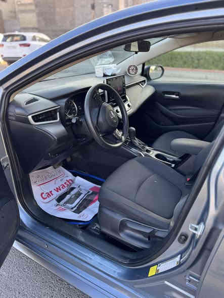 السلام عليكم 
كورلا وارد امريكي موديل 2021 بانزين🚙
(قبل كلشي السياره ماشاءالله كلش كلش نظيفه وسكليترها وبريكها يخبل)🔥
ماشيه (62) الف 
الحادث چامرلغ وربع البنيد طاك ايرباك البرده فقط صور الحادث موجوده

فئه السياره LE 
مكينه 1800
رادار امامي
تحديد مسار
تحكم ستيرن 
نظام ECO و نظام عادي
كشن جك
عنواني بغداد البنوك📍
للأستفسار: ***********
