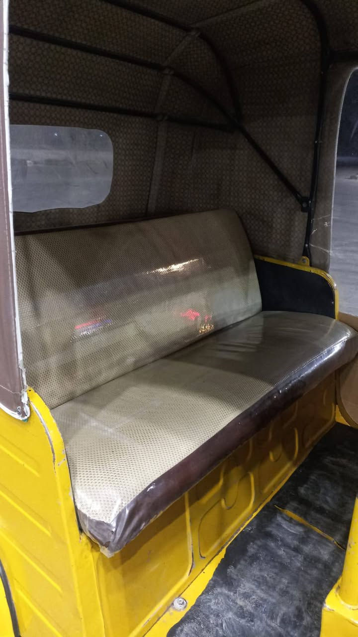 السلام عليكم تكتك 20شهر١١رقم بغداد سنويه بسمي تحويل ثاني يوم مكينه اكسن مكفولات كهربائيات كله شغاله التكتك بيه دوس خارجيات معمره السعرخاص مكاني بغداد الحسينيه مال راشديه رقمي***********
