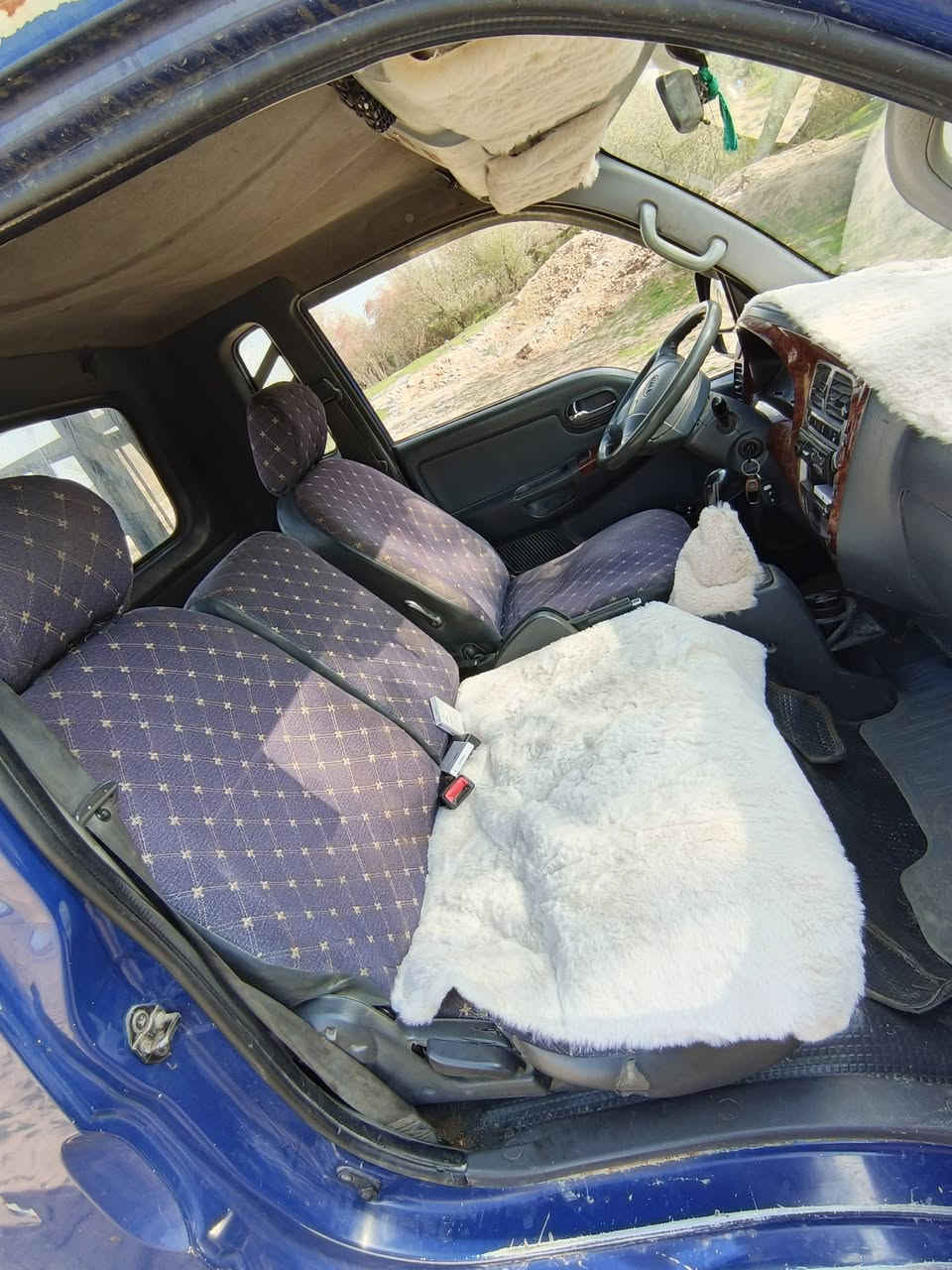 محرك محور ام عيون رقم كركوك مشروع وطني شرط التحويل سياره كامله قفل ٧٥ مكان كركوك فقط صبغ جارد للتصال ***********/***********
