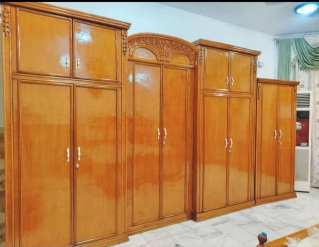 السلام عليكم
غرفه صاج درجة اوله غرفه متكونه من جربايه وميز مرايه وزاويه وكنتور وميزين جرارات 
السعر 800وبيه مجال 
الرقم ***********
