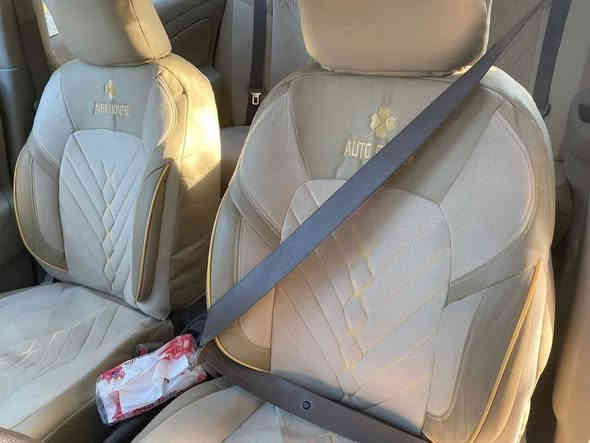 السلام عليكم نيسان صني 2019   رقم بغداد انكليزي مشروع وطني السنوية لل 2030 ما عليهة غرامات جاهزة من كلشي السيارة بيهة حادث مكاني كوفةة
السعر 85 وبي مجال
رقمي ***********
