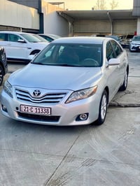 كامري • ٢٠١١ • ٩٨٠٠٠ كم