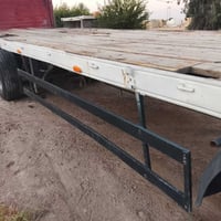 للبيع عربانة اوربية تخم تاير كاملةكبل للشغل    07816838822