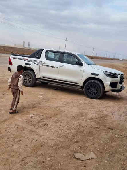 جي أر موديل ٢٢ سعودي اصل ام الستر لك ام المنفاخ مكفوله كفاله عامه حته من الزلغ سياره جديده ماشيه ٨٦ الف رقم سليمانيه تريد وكاله تريد ديره السعر ٤٠٥ ورقه او امراوس فقط لكزز كورو لون ابيض او جكساره موديل ٢١ ساز مكفوله حصره ماشيه قليل لون ابيضض
رقم صاحب السيارة ***********
