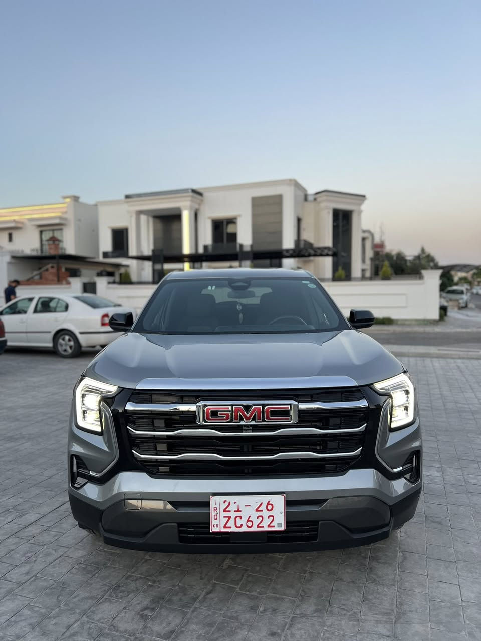 GMC Teerin 2025

جيمسي تيران إيلڤيشين 2025

الشكل الجديد كليا  💎

فول مواصفات عدا سلايت

امامي خلفي كبس 

السياره جديده جدا

ماشي 19 ميل فقط

فقط حافة الباب صبغ 

مكان السياره اربيل

سعر   235 $

للاستفسار  ***********
