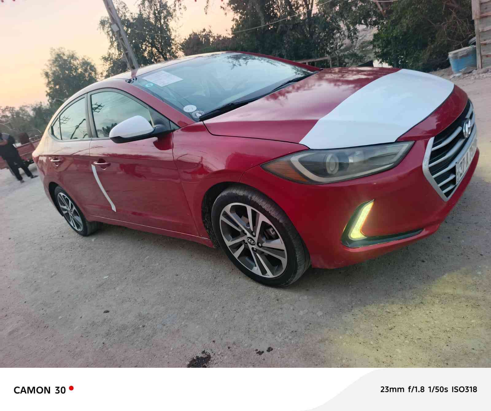 السلام عليكم
ألنترا أمريكي تبديل جاملغ أمامي فقط موديل 2017 رقم أنگليزي بسمنه سنويه جديده
جاهزه مكينه وگير2000 دووش جديده حداديه تخم تاير تبريد كهربائيات كلها شغاله
السعر ب 102
رقمي ***********
