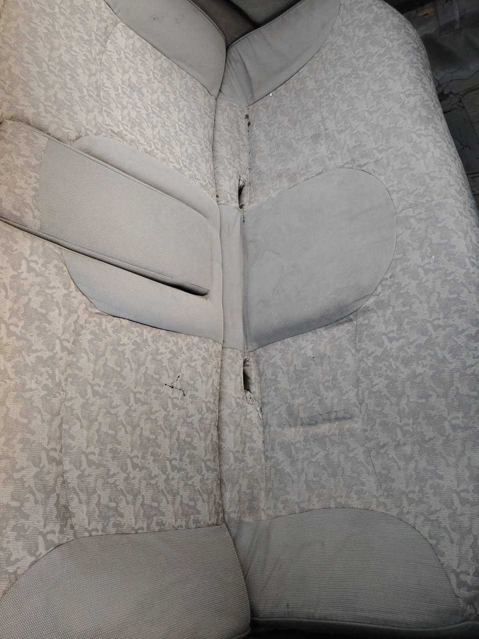 السلام عليكم سمند 2011 مكفول من كلشي كير مكينه كفاله مصفره هيئه والغرامات ***********
