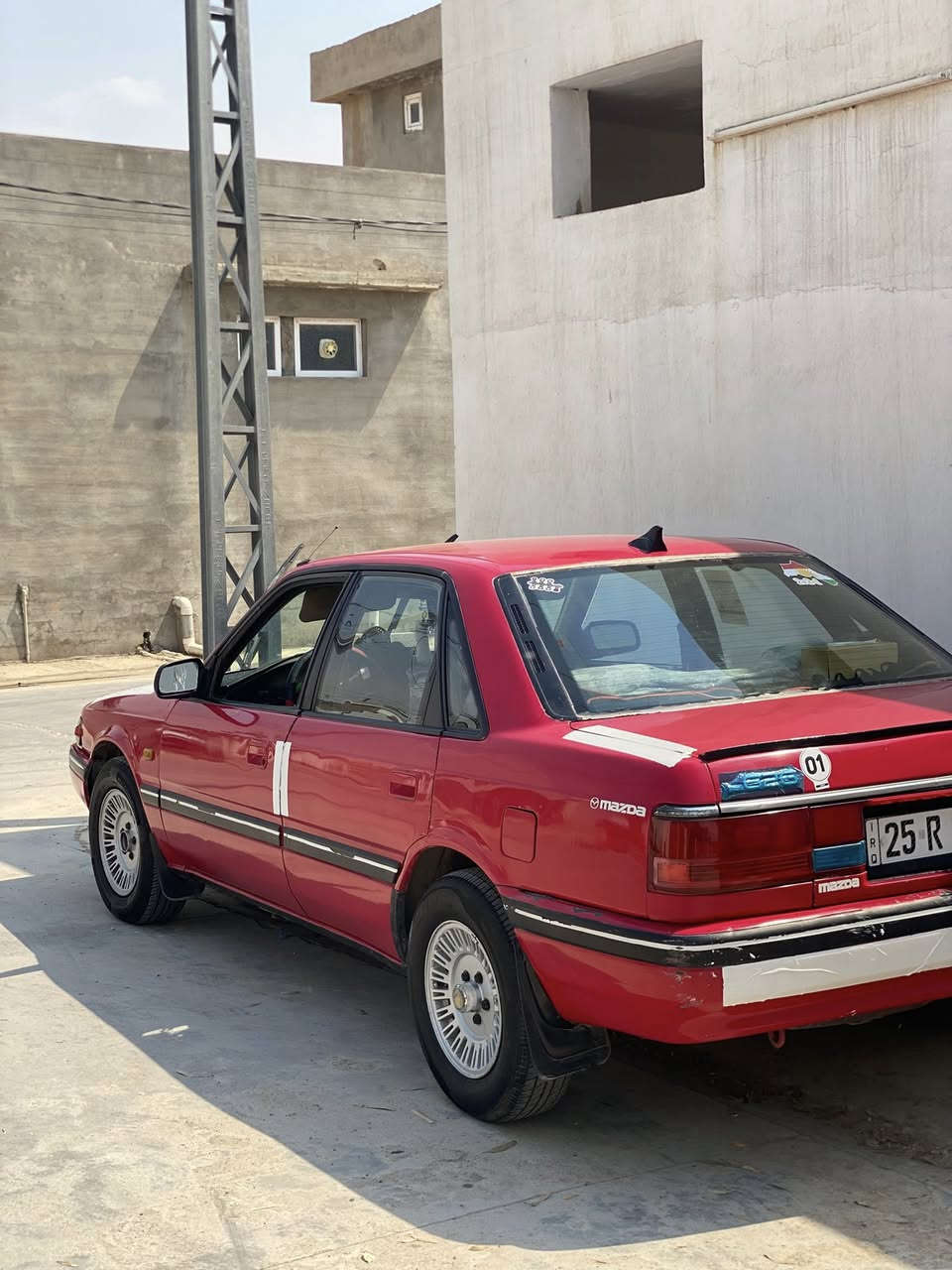 سلام عليكم مازدا626/1992 محرك 8 و بخ المرغوب كير و محرك بلشرط لاصرف ولابخار شرط انطيك
سياره مصبوغ حزام بدون (سقف) فقط اطراف و بي معجون فقط جاملخ الامامي السكن خط واحد ما يطلع 20 سم فقط 
باقي كله بلادي
سياره مابى مصرف ربع دينار 
رقم كركوك سنويه لحد 2028 
وبيها بطاقة بنزين
الرقم ***********
السعر42 وبي مجال للطيبين
