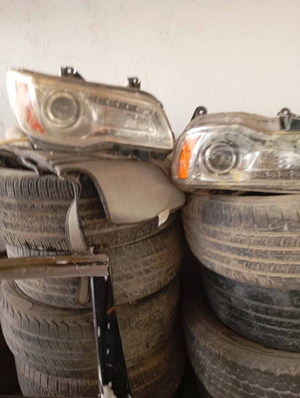 السلام عليكم
يوجد لدينا ( دعامية إماميه اوباما ٢٠١٤ + لايتات اماميه اوباما ٢٠١٤ + ابطانيه داخليه اوباما ٢٠١٤ + استيرن + باب صفحه العبري الوره 
التواصل مع ***********
