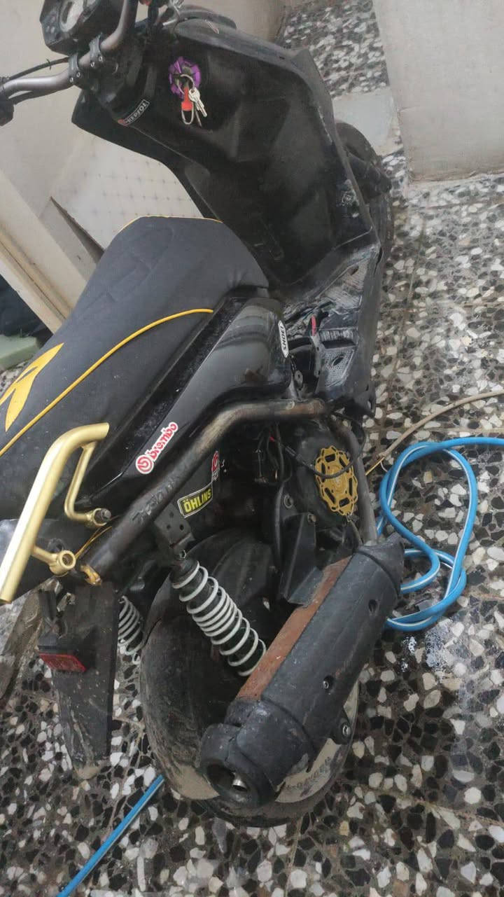 سلام عليكم دراجه سكنس  جبلي للبيع مزود نضافه٩٠٪ أو مراوس بشمعه أو لد.  ***********
