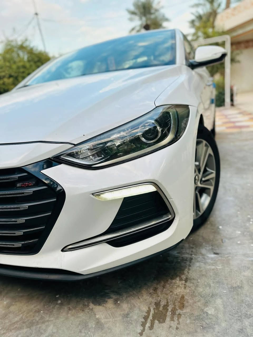 سلام عليكم
للبيع هونداي النترا. 2019خليجي سوبر بسمي تحويل ثاني يوم 
شركة الكاصد  فول موصفات للأخير ماعده بصمه 
سياره جديده  َ
مكفوله كفاله عامه لا صبغ ولا تبديل 
سلايد
فتحه سقف 
مري كهرباء 
حساس امامي خلفي كامره 
انظمه قياده كشنات جلد 
داخل صاج
هوايه موصفات بيها فول الفول 
مكينه. 2.0 دوش مامفتوحه
رقم بغداد نكليزي مشروع وطني 

السعر ١٧٥. وبيها مجال للشراي
لاتصال رقم الهاتف*********** *********** 

مكان السياره بغداد ابو غريب 📍
