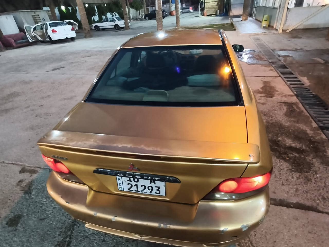 السلام عليكم للبيع  سيارة مستيبوشي كلنت موديل 2001 محورة كير ومكينة كورلة 1800. السيارة رقم انكليزي قادسية . جديد السيارة بسمنة تحويل مباشر سعرة السيارة 33ورقة وبيهة مجال للشراي متواجد على النت او اتصال مكان السيارة كربلاء
***********
***********
