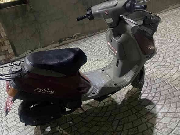 للبيع
200 وبي مجال 
نضافة 80%
محرك نضيف 
تايرات جديدة اصلية
بريكات /امامي و خلفي 
صالنصة جديدة
اضرار خفيفة/ الكيج ميشتغل 
قبق الايت شوية طالع 
فقط
لل استفسار اكثر 
***********
