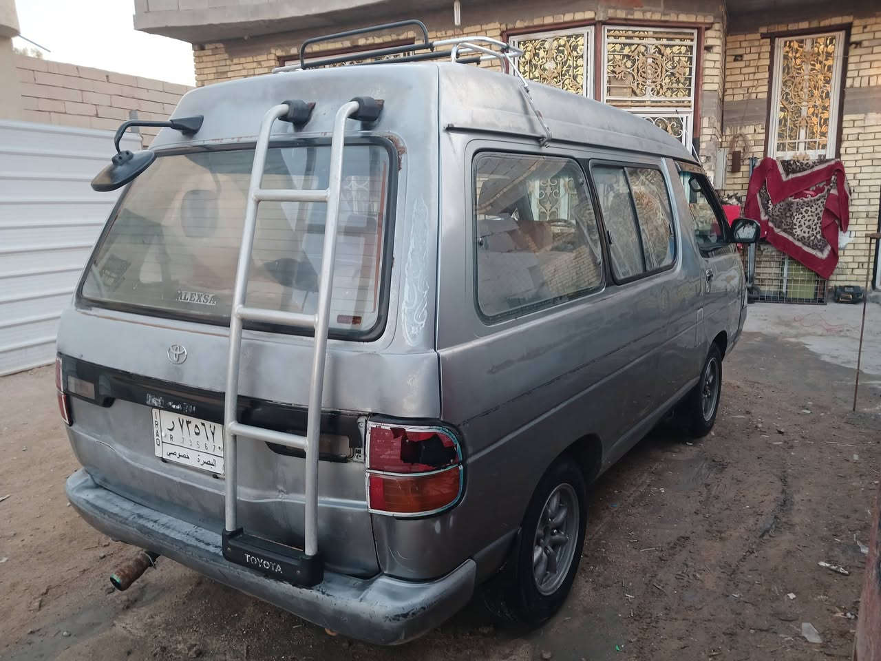 السلام عليكم من رخصه الادمن
كيه فاره  موديل ٩٣ محرك ونس اربعه سلندر  كير جديد  تخم تاير ياباني حداده نضيفه بس حداده الورى يراد ربل العينه دشبول مابيه وانا مرهم اله دشبول السعر ٢٥ ورقه وبيه مجال للطيبين مكان السياره بصره شط العرب


**إذا كنت صاحب هذا الإعلان وتريد حذفه لأي سبب، رجاءا أرسل رسالة إلى الدعم الفني**