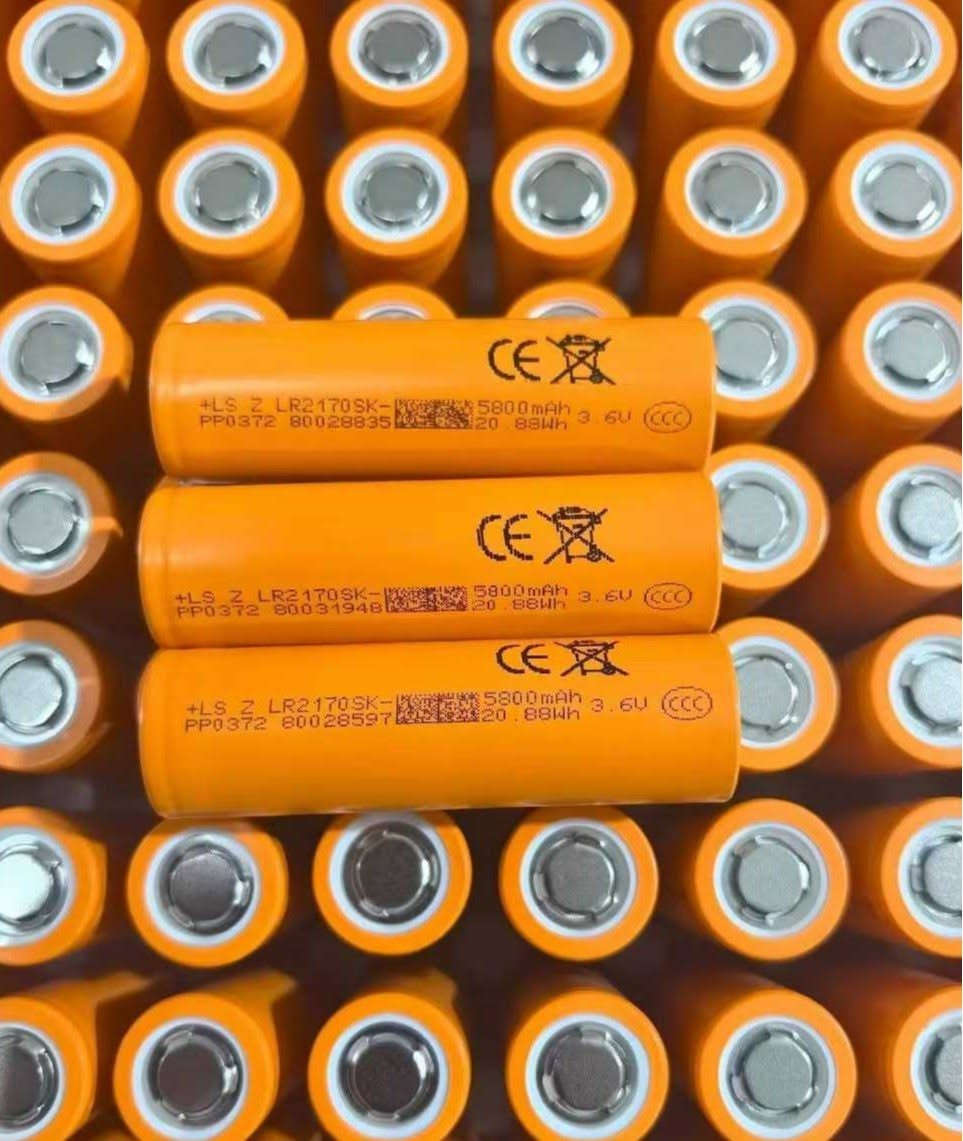 Grade A Quality lithium-ion battery cell LS LR2170SK 3.6V 5800mAh lithium battery 5.80Ah electric bike battery,electric tricycle,electric motorcycle,electric scooter,electric bicycle,electric drill,Portable Fan,Bumper cars,angle grinder,Solar fan,vacuum cleaner,solar street lights,Crop protection aircraft,robot battery 21700 cell 5800mAh cylindrical Li-ion electric bicycles battery,access control system, security equipment.etc.
#21700Battery #LithiumIonCell #electrictricycle #electricmotorcycle #HighCapacityBattery #5800mAhBattery #3V7Battery #electricbike #electricbicycles #FlashlightBattery #PowerBankCell #EVBatteryCell #Lithiumbattery #Solarfan #RechargeableBattery #PortablePowerBank


**إذا كنت صاحب هذا الإعلان وتريد حذفه لأي سبب، رجاءا أرسل رسالة إلى الدعم الفني**