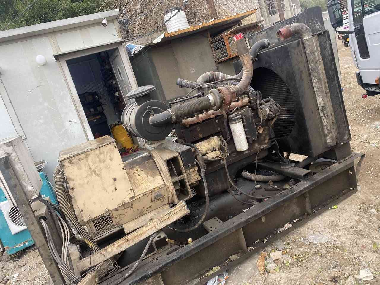 مولده كمنز ٢٤ للبيع ايبم متفلش راس توليد ٢٥٠ كيڤي
***********
