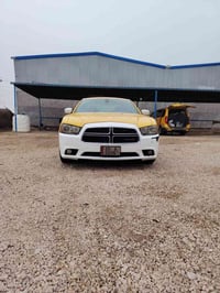 جارجر موديل 2011 كفاله سونار مرفق معه صور بسمي سعر 142 07726800877