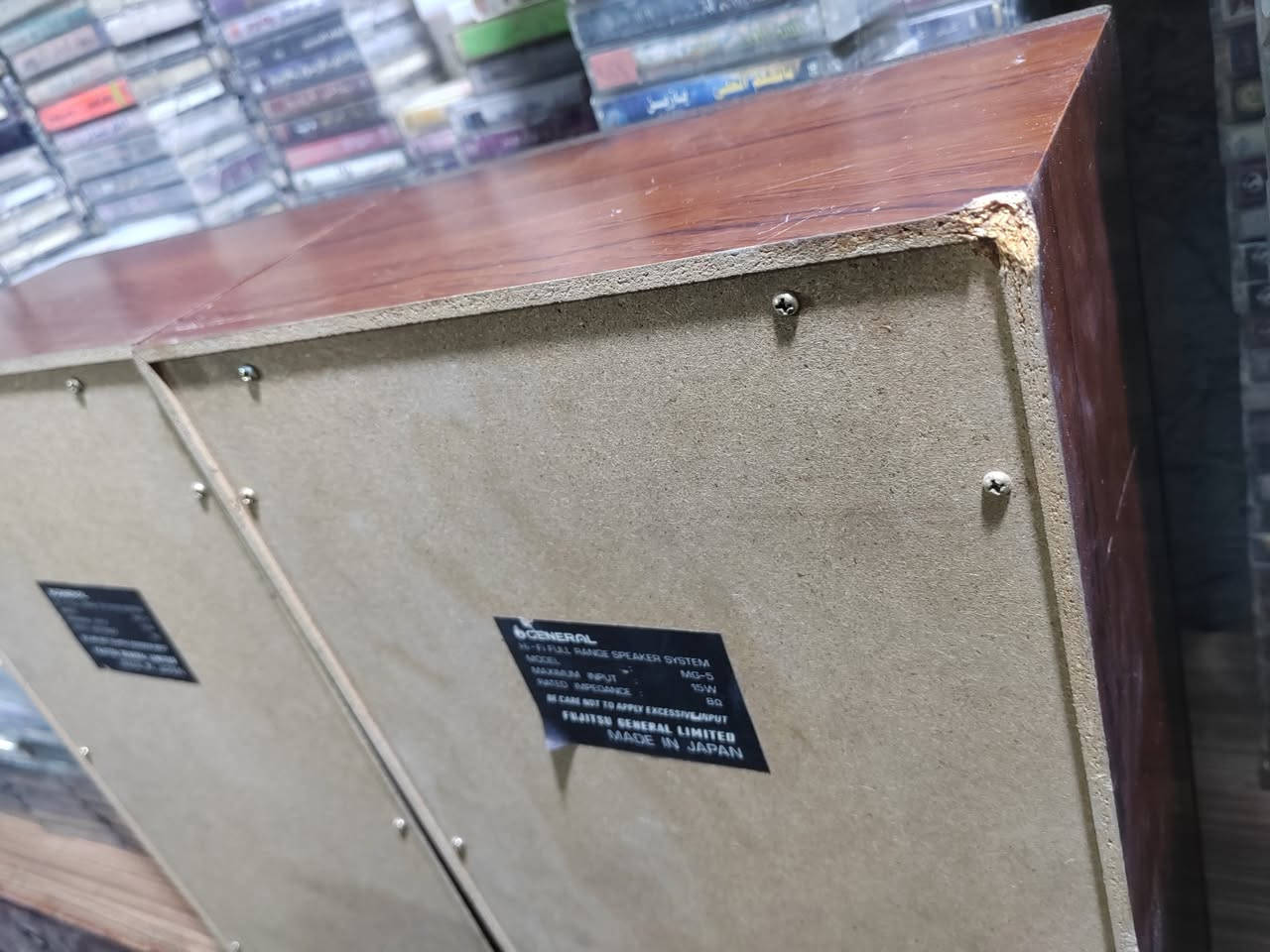 سماعات جنيرال  جدا نظيفات
التفاصيل واضحة من خلال الصور
السعر  40 الف ....  للتواصل ***********
