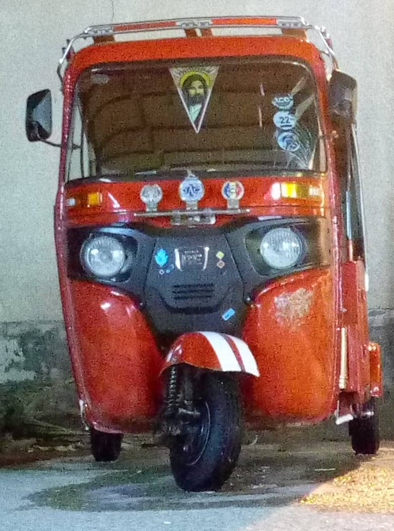 سلام عليكم تكتك البيع مديل 2022 بشهر 8 رقم كربلاء كفاله ماعده ضربه بل لغد شبر ولباقي  مكفول المكان ناصرية قضاء الرفاعى السعر 8400 وبيه مجال الشراري رقم الهاتف ‏‪***********‬‏
