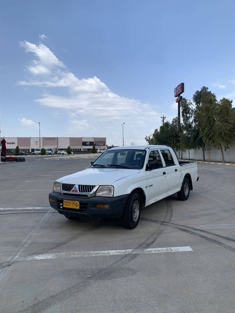 پیکاب مستەربۆشی 2006 بیلاد گازوایل  گاز هەر ناخوا گێرو مەکینەو ئەکسل بەشەرت تەبرید گەرمیو ساردی و تەقەو ڕەقە بەشەرت ‌ئاڕم پلاستیک سلێمانی ئاڕمەکەی نوێکراوەتەوە ئەولیات بەشەرت چوار پێنج پارچەی بۆیاخە بەبێ لێدران بەبێ ناوگرنن سعری 65وەرەقەو کەمێک مەجال  شوێن هەولێر *********** أربيل, العراق
