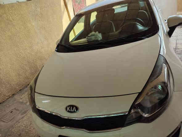 سلام عليكم ،
عندي كيه ريو 2016 وارد خليجي 
مكفوله من ظربه وصبغ بيه بارد بسيط بل جاملغ امامي 
رقم موبايل ***********
