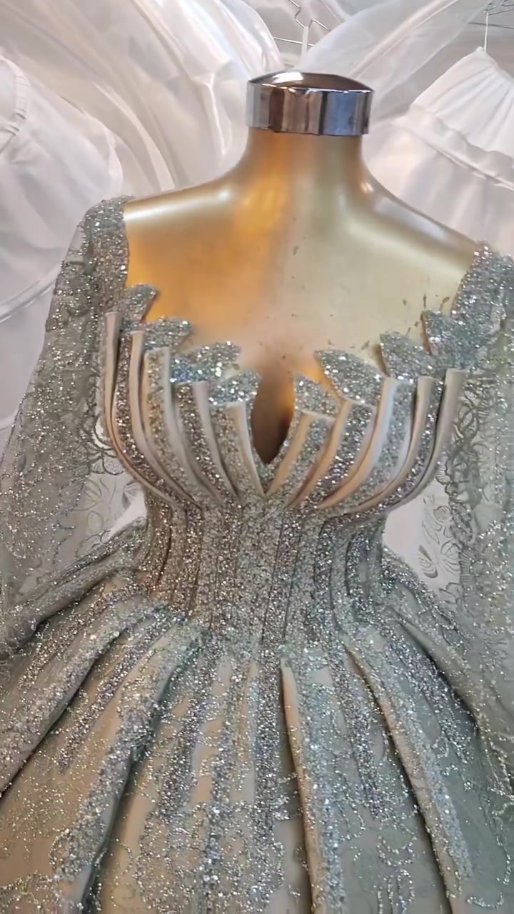 ✨ماســـة للعرائس

كل تصميم بيتميز بـ لمسات أنيقة ومبدعة تجعل أطلالتك مثالية وحلمك حقيقة❤

✨ماسة للعرائس✨
#أجار   #بيع.  #تفصيل
(متاح تصميم أي فستان حسب الطلب)
إختاري فستان زفاف ليلة عمرك ع ذوقك👗

متوفر شحن الى المحافظات🚛 وكافة الدول✅

"نستقبل جميع الملاحظات والإستفسارات من الزبائن ضمن صندوق بريد رسائل الصفحة"

#أسعار_مناسبة
#عروض_مستمرة
#مصداقية_في_التعامل

تميزي وكوني الملكة وجذبي الأنظار بفستان زفافك بليلة عمرك من معرض #ماسة_للعرائس

الحميدية// سوق الحرير - خان الحرمين - طابق أول
للإستفسار: #Omar__0958309019


**إذا كنت صاحب هذا الإعلان وتريد حذفه لأي سبب، رجاءا أرسل رسالة إلى الدعم الفني**