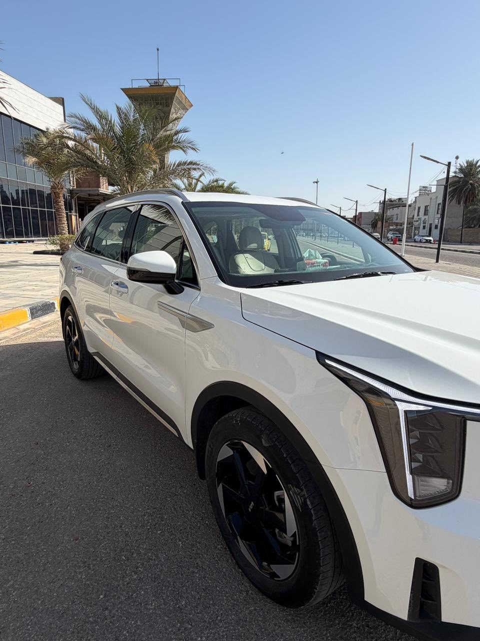 سلام عليكم سورنتو 2024 للبيع بدون مراوس
سياره ماشيه 40 الف  كفاله عامه سياره من كلشي نضيفه حيل سياره باسمي  تريد مداور تريد وكاله سياره ام داتا شو وبقيه مواصفاته معروفه والسونار بالصور موجود كذلك لليحب يتاكد مكانه النجف اتصل وبالخدمه 
***********
