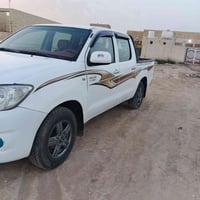 هايلوكس • ٢٠٠٦ • رقم بصره