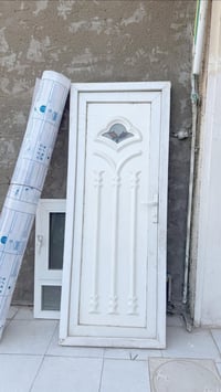 للبيع شباك قياس عرض 108 طول متر سعر 60 باب قياس عرض76 وطول 197 سعر 65 ...