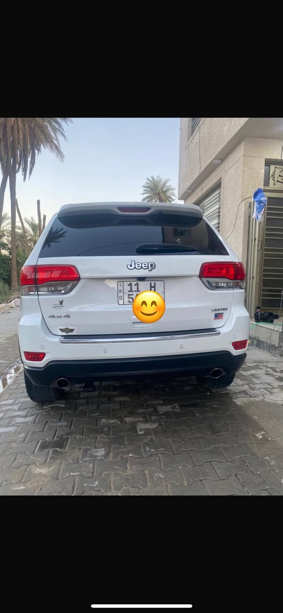 سلام عليكم للبيع جيب موديل 2019 سياره وارد خليجي فول مواصفات 3 شاشات كفاله عامه برغي مابيها نقص مشيه 83 الف كيلو متر سياره نضيفه جداً ومال جناي رقم بغداد اب اسمي للستفسار اكثر رقمي ***********
