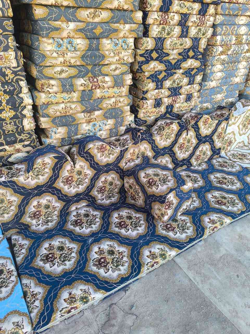 ديوان كويتي درجة اولى مقوس وجهين 
ديوان كويتي وجه واحد عدل 
معرض عباس خضير جبل للأجهزة الكهربائية و المنزلية 
ميسان الكحلاء السراي قرب الروضة
***********
