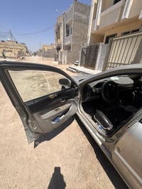 للبيع دايو ماكنوس 2000 كير اوتو محرك 1800 ما بيه اي ضربه قويه  سنويه م...