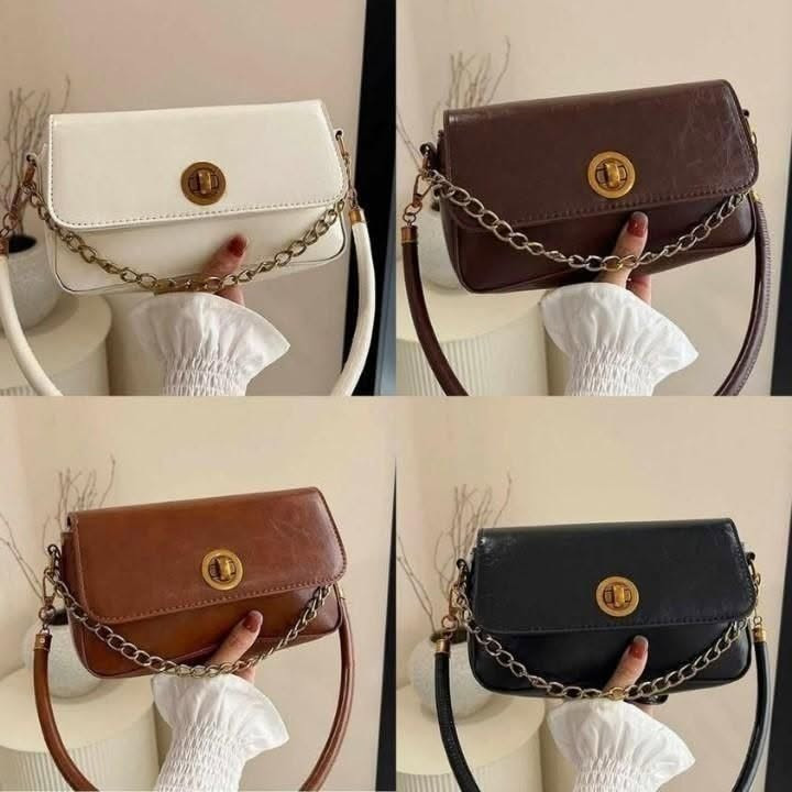 سلام عليكم 🌹

🎒 درزن حقائب مشكّل

✅ صناعة تركية
✅ جلد أصلي
✅ تحتوي على حزام طويل وحزام قصير
✅ موديلات متنوعة وأنيقة

سعر 65 فقط

📲 للاستفسار والطلب عبر واتساب:
***********
