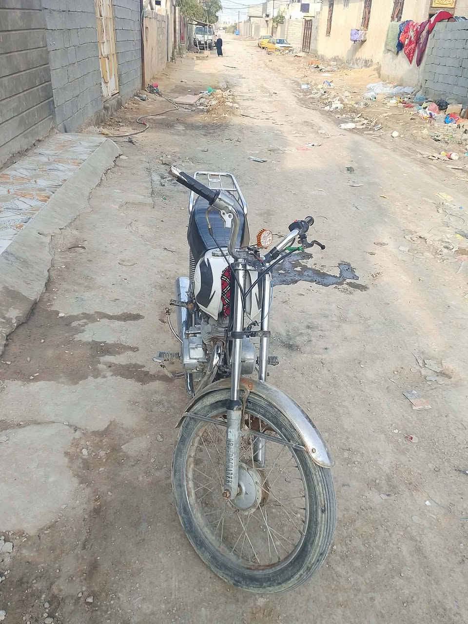 سلام عليكم دراجه ارشه مفتوح مره وحده الله شاهد كلك عنواني كربلاء خلف جامعه كربلاء هاذ الرقم ‏‪***********‬‏ السعر 275او بيها مجاال حك الجيه
