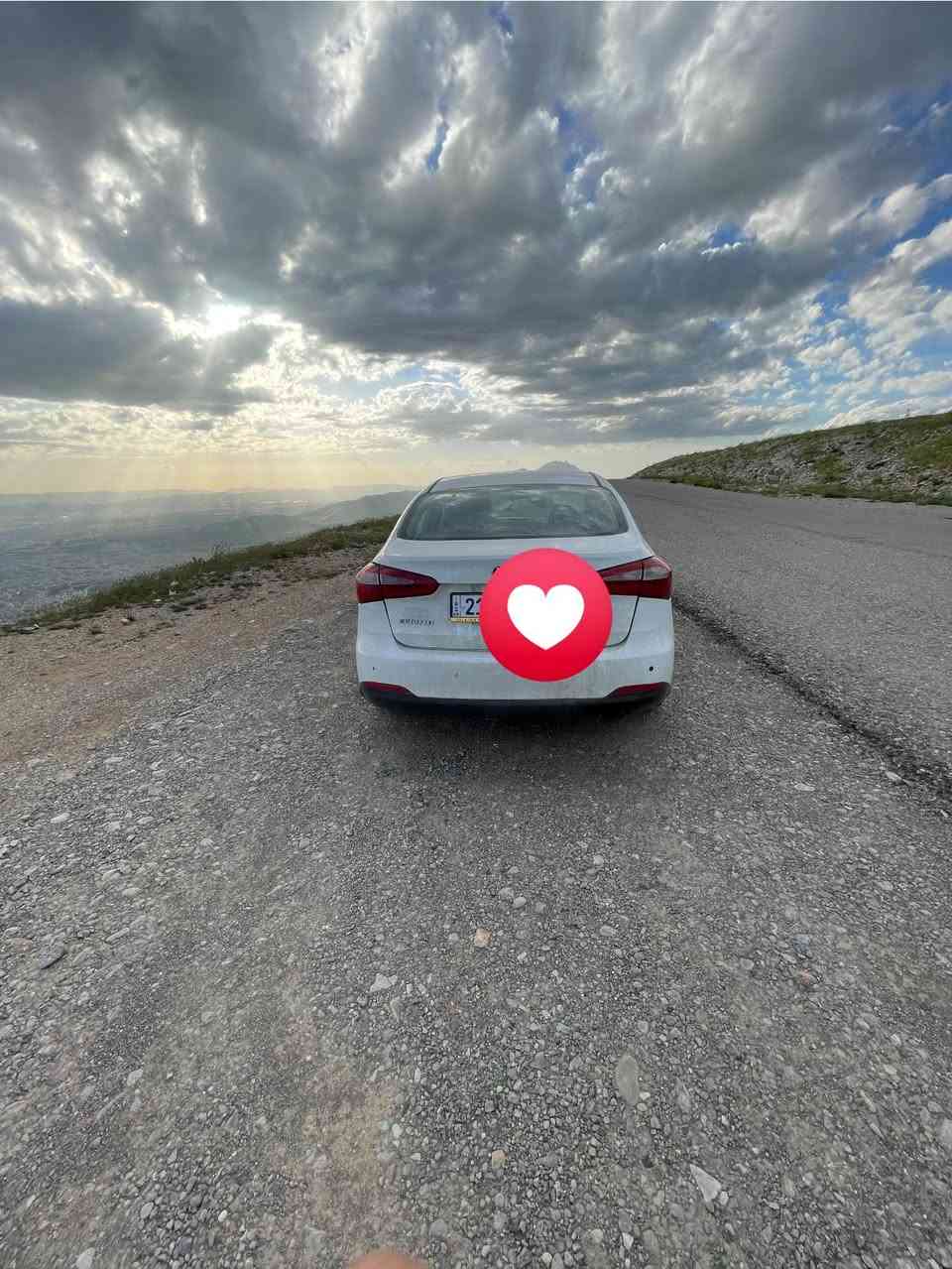 السلام عليكم
سيارة سيراتو خليجي موديل 2014 للبيع، لون أبيض بحالة جداً نظيفة، 

✔️ محرك ١٦٠٠  وناعم
✔️ تبريد ممتاز 
✔️ صدر جديد 
✔️ صالون مرتب
✔️ السيارة جاهزة ملاحضات بسيطة 

📍الموقع: بغداد – الغزالية
💰السعر:١٠٨ قابل للتفاوض


**إذا كنت صاحب هذا الإعلان وتريد حذفه لأي سبب، رجاءا أرسل رسالة إلى الدعم الفني**