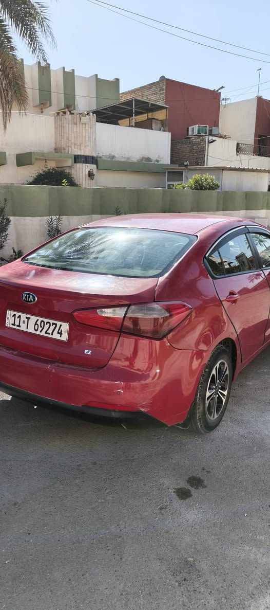 السلام عليكم سيراتو 16 خليجي مكينه 1600 دوش بيها قطع ابيع حزام الجاملغ البلادي موجود اني مبدله لان تعبان كير مكينه صدر خير من الله السياره شاشه و حساسات و تبريد قطعتين فول تحكم ستيرن ماشية 177 تبريدها ثلج منظومه كامله جديده بالضمان بعدها السعر 105 و بيها مجال
*********** للتواصل
