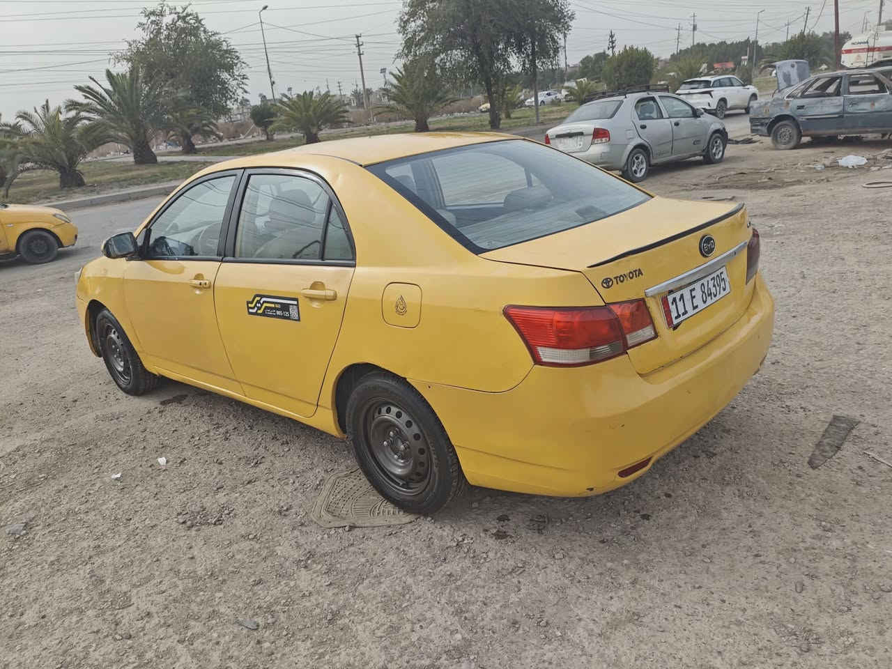 BYD 2013 بي واي دي موديل
كير ومكينة ياباني بلادي
 كير عادي
سيارة جاهزة 
كير مكينة صدر تخم تاير كهرباىيات كلة مكفول
💯 شاشة وسستم صوت جديد
بيهة خياسات معمرة وجاملغ امامي ابيع حزام مكفولة من ضربة
رقم بغداد انكليزي ( باسمي السياره )
سنوية جديدة 2027
 مصفرة هيئة غرامة
شرط التحويل ثاني يوم
بغداد الكرخ 
السعر 45 $
 ***********
