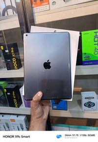 آيباد ٩ • ٦٤ جيجا • النجف البراكية