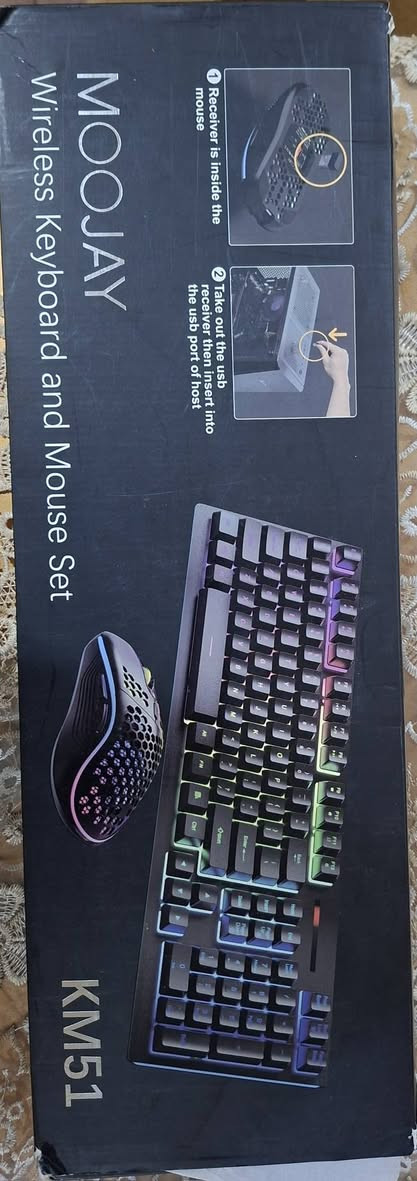 كيبورد .. كيبورد وحافظة تابلت

اذا عجبك شي حاول تتواصل معنا
توصيل جميع المحافظات
للطلب والاستفسار التواصل على الماسنجر 
او الواتس ***********
