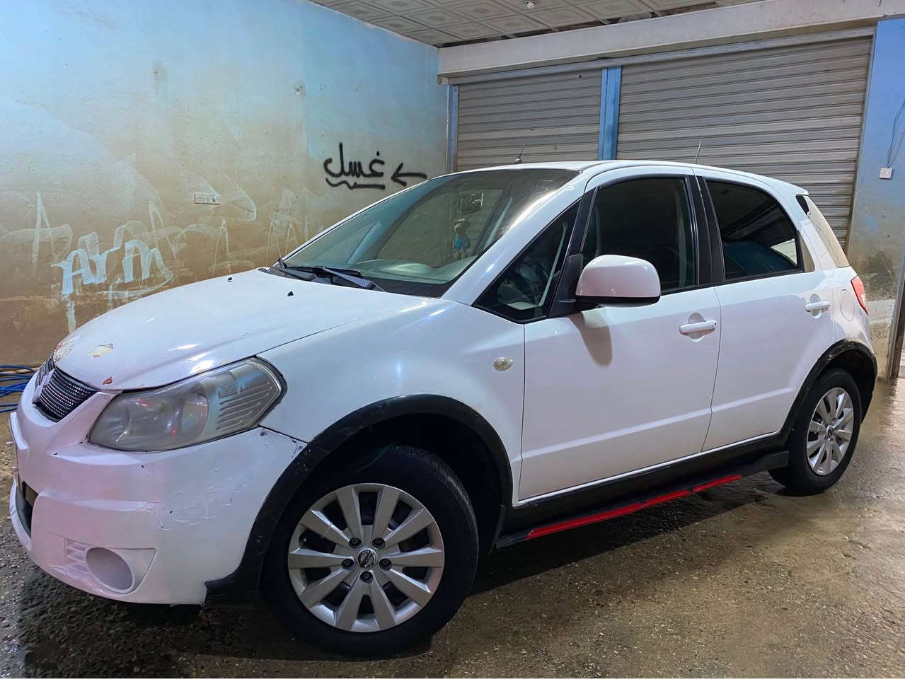 سوزوكي sx4 2008
السياره حيل نظيفه طقم تايرات جديده 
شاشه اندرويد  تحكم ستيرن 
مرايا كهربا 
تحكم باللا يتات كهربا
كير عادي 
كير ومحرك بشرط 
تبريد فول ١/١ قفل مركزي 
سويت عدد ٢
بلور امامي كهربا  الصبغ بس ربع بوند 
واضح بالصوره بدون دواخل
مكينه حيل نظيف  كل شي وضع شركه 
بشرط بنزين عادي ماكو. داونز 
تحويل بشرط رقم  دهوك قديم هزه منتهيه 
بشرط التحويل  
السعر ٥٥ ورقه  عليها غرامه بحدود ٣٥٠ دولار 
تنخصم الغرامات  بعد الاتفاق 
مكان السياره قضاء باتيفا زاخو 
للتواصل واتس او اتصال 
*********** زاخو, دهوك
