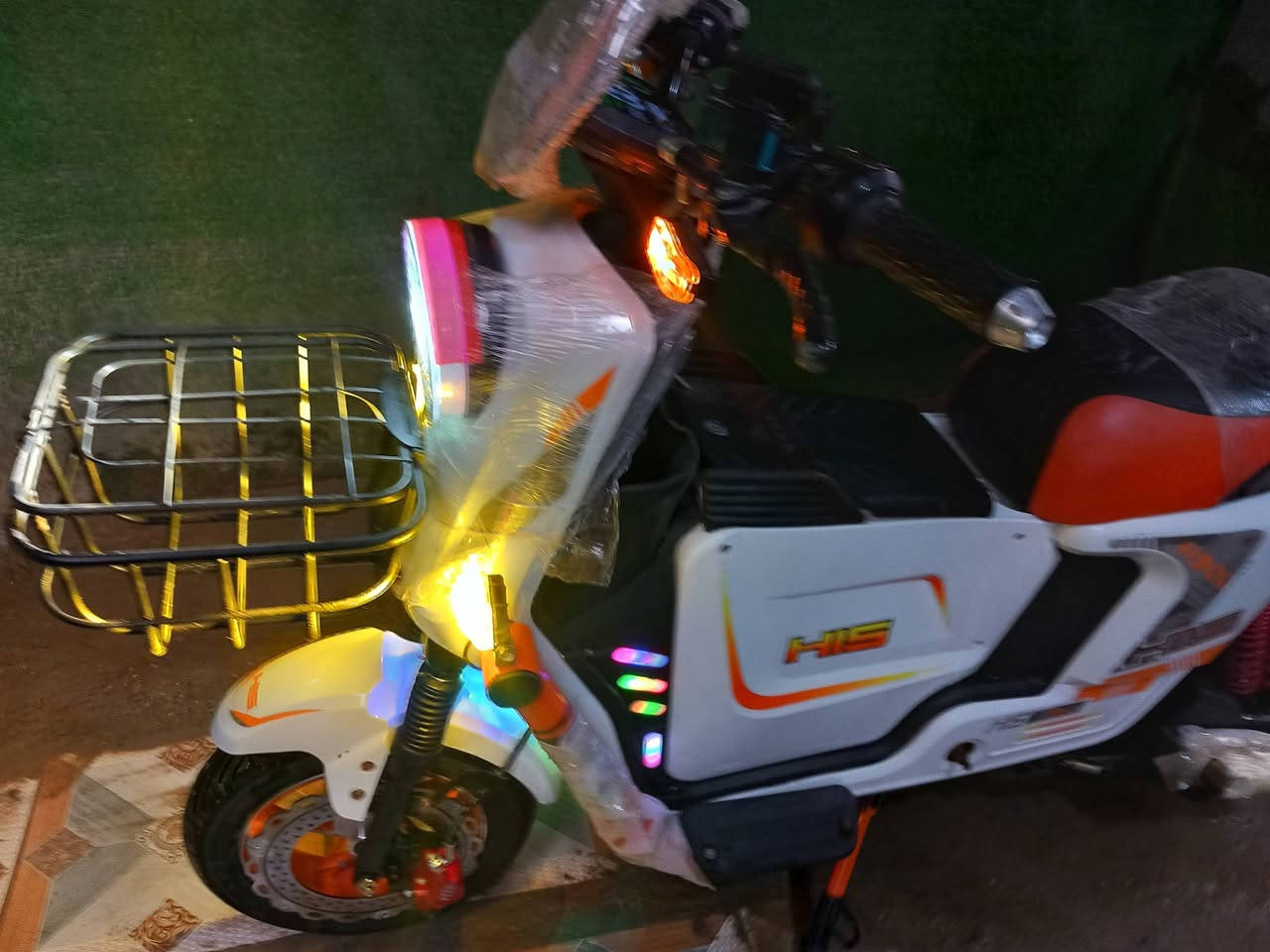 دراجه شحن للبيع استخدام شهرين سعرها ٤٥٠ مكاني بعقوبة المفرق رقم ***********
