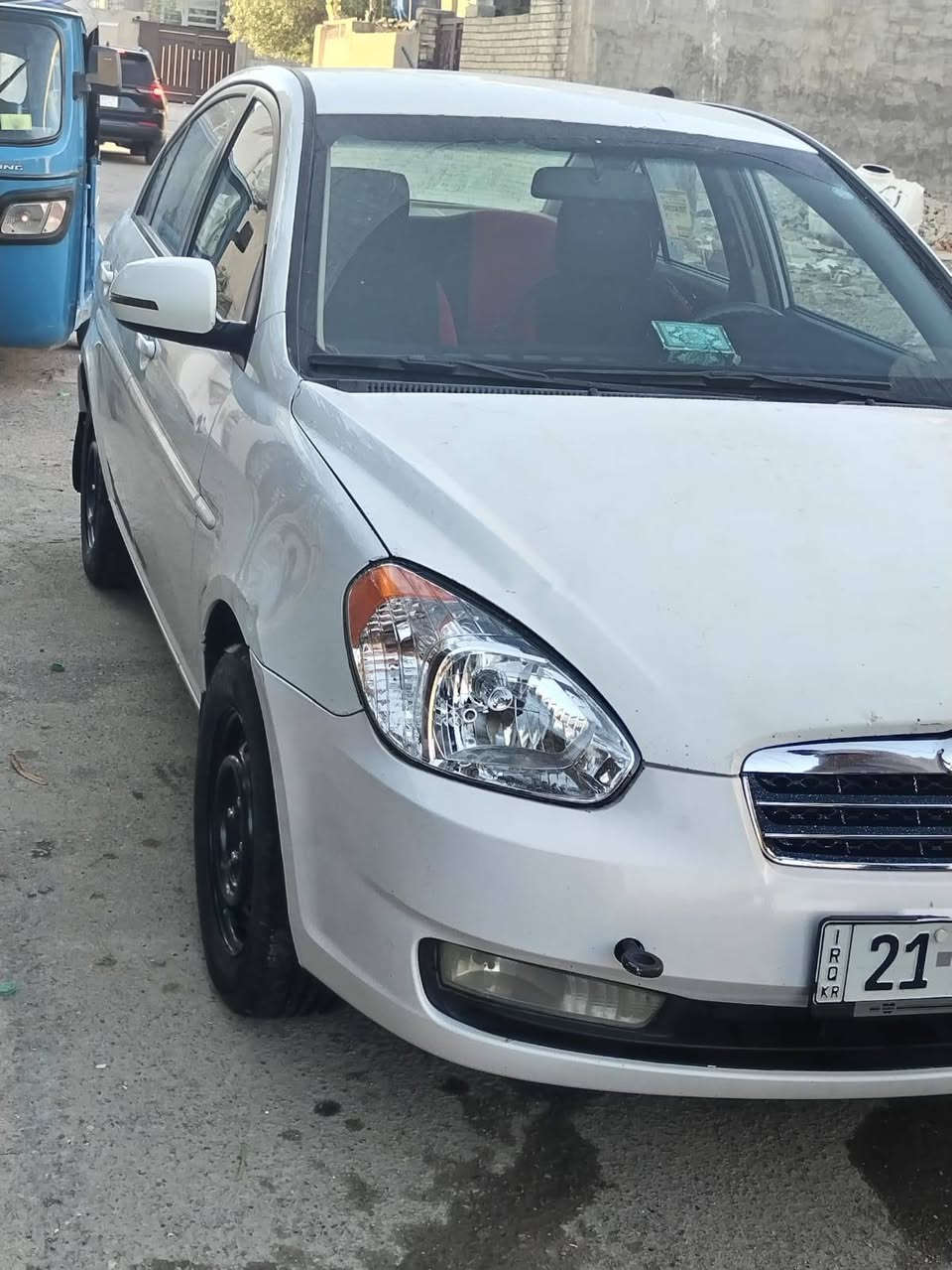 للبيع 2011شركه باسمي مكفوله السعر 90 وبيه مجال بصيط *********** بغداد المحموديه
