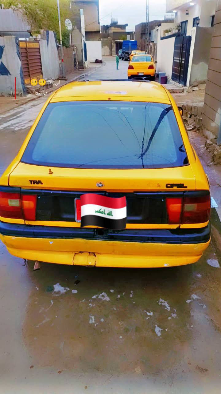 سلام عليكم 
فكترا تكسي حجم 18
موديل 94
رقم كركوك ألماني  (أ)
سنوية عظم عاج 
صاحب السنوية بكركوك وكيل أول اني 
نقابة وغرامات صفر 
دفتر بانزين موجود 
كير ومحرك وشواصي وبدنة كله شرط بيها تصفيات فقط 
السعر 29 وبيها مجال قليل 
***********
