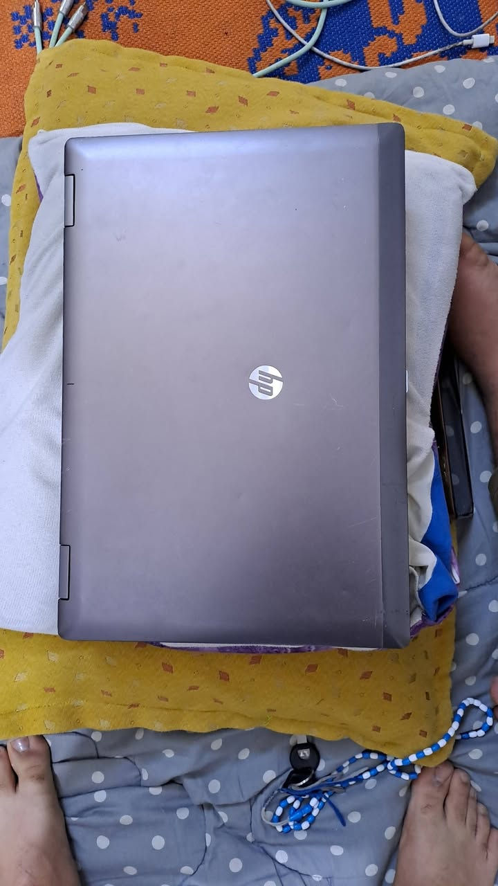 سلام عليكم حاسبه hb كامله هارد جديد ٢٥٦ السعر٧٥ وبيهامجال بغداد المعامل ***********
