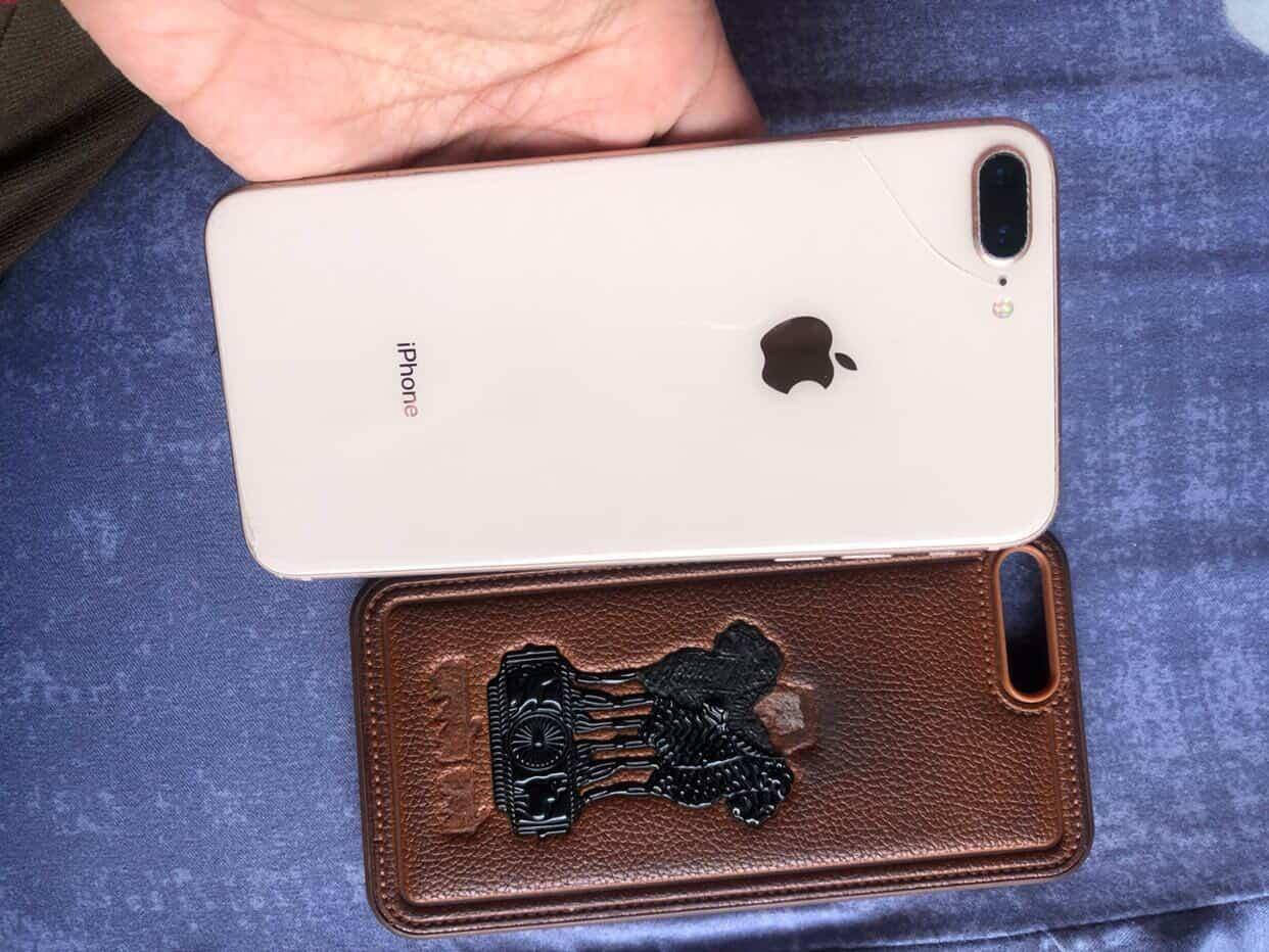 ايفون 8 بلاص

الذاكرة 64 

البطارية 100

بوبجي 60 فريم 

الجهاز شغال شرط بدون خلل بصمة كامرات كلو شرط

 السعر 75شراي راسلني او اتصل  
***********
