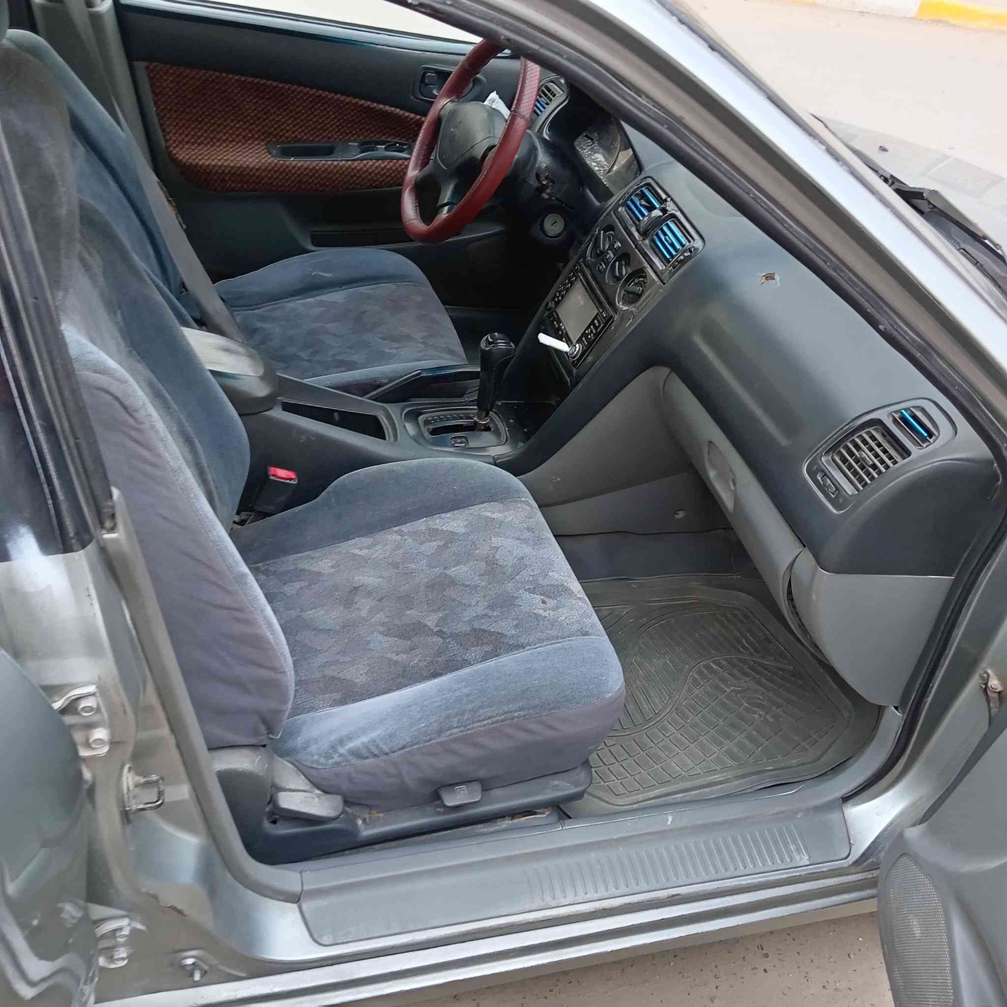 سلام عليكم مستوبشي كلانت موديل ٩٩ مكينه وكير كارتون بلادي اوتوماتيك تبريد ثلج تتفئه حداديه جديده داخل جديد كشنات بلاد تخم تاير جديد سنتر الوك رقم بغداد مشروع وطني تحويل ثاني يوم سياره بدون حادث مصبوغة الجماليه أثر جراد صوره قبل الصبغ موجوده مكاني بابل المسيب سده الهنديه *********** السعر ٤٣ وبيه مجال
