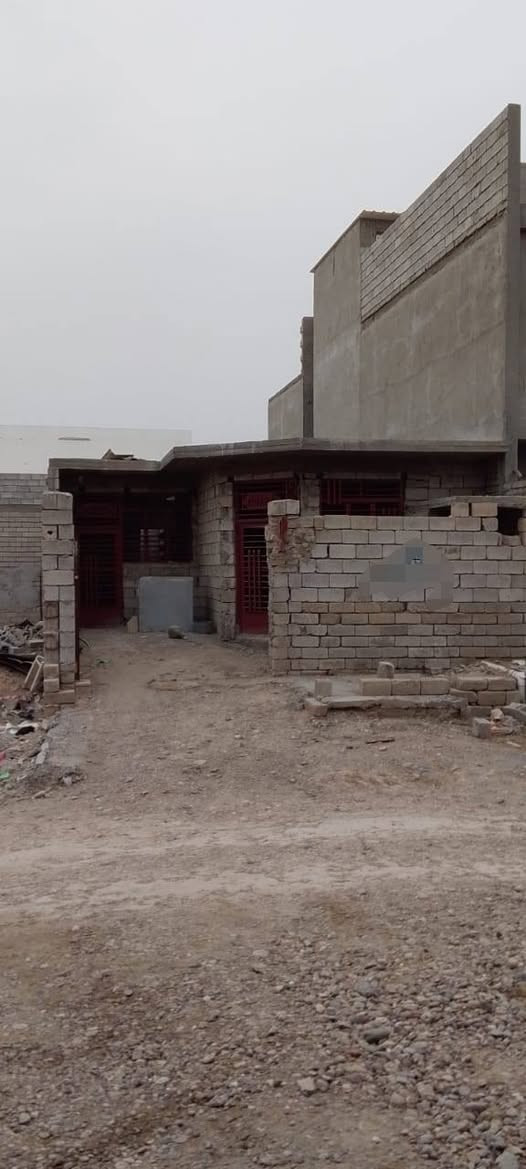 هيكل للبيع مساحه ١٥٠ متر في دوانم البهراط شارع  للستفسار أكثر الاتصال ***********
